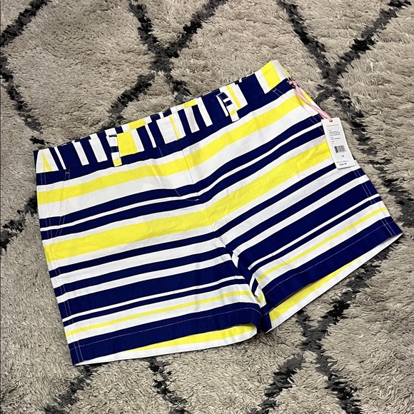 NWT Vineyard Vines Women’s Shorts - Picture 2 of 7